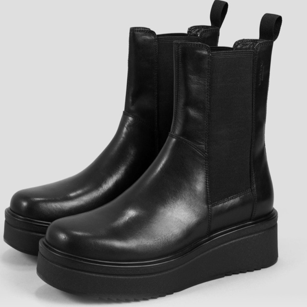 Vagabond Boots size 42